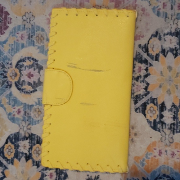 Yellow wallet/clutch purse - Picture 3 of 3